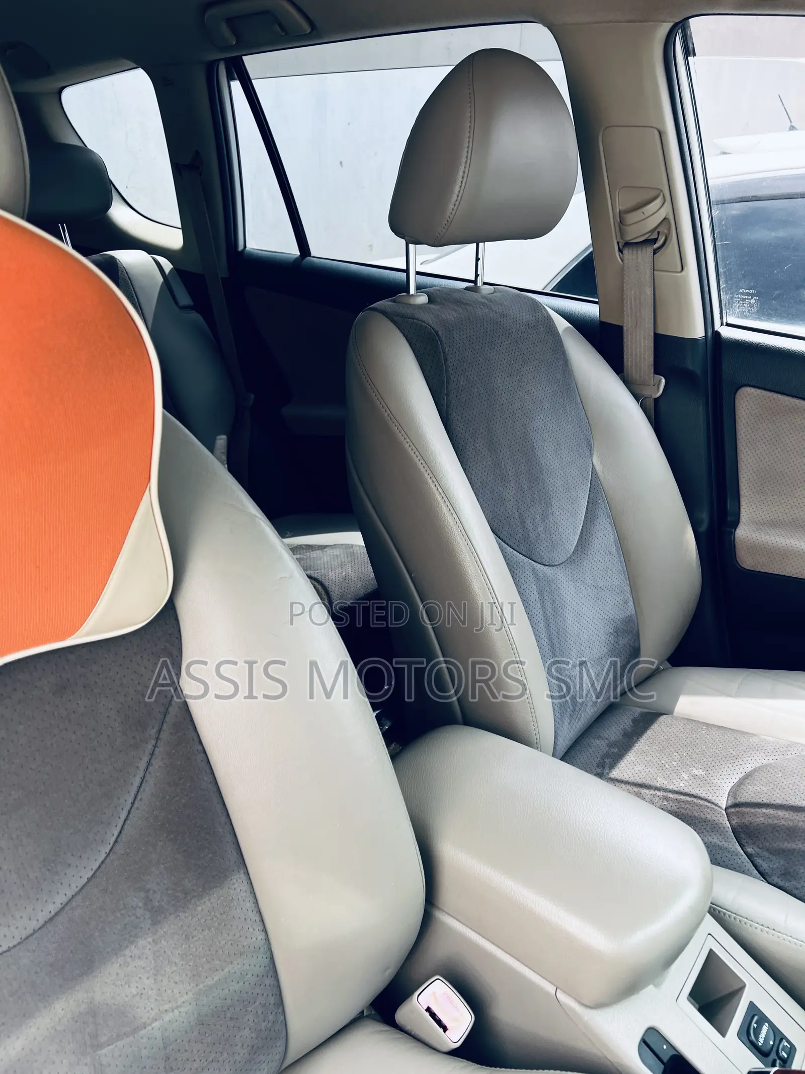 Toyota Vanguard 2008 White