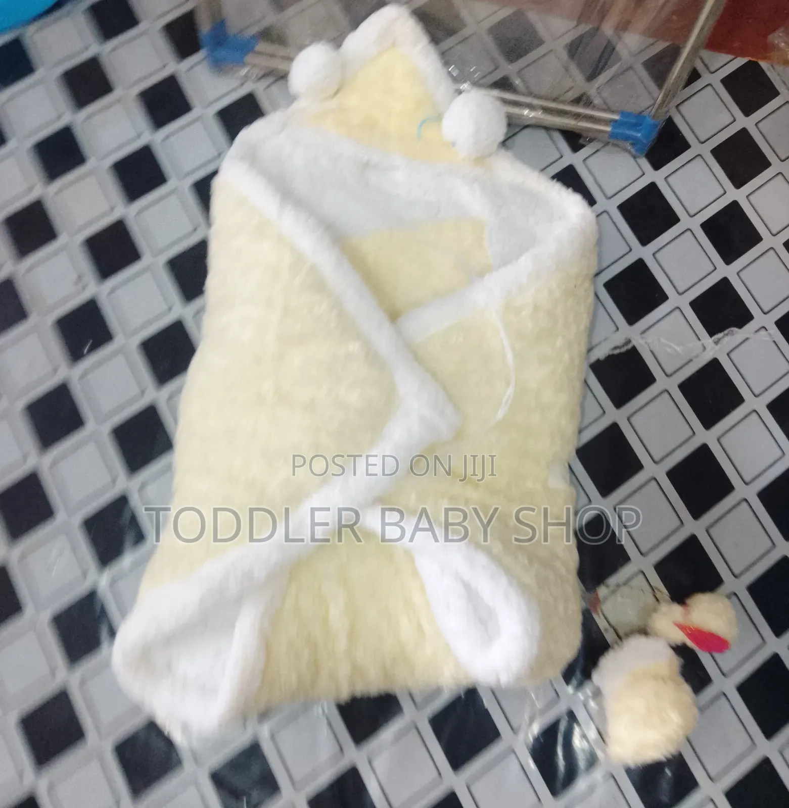 Heavy and Fluffy Baby Receiver