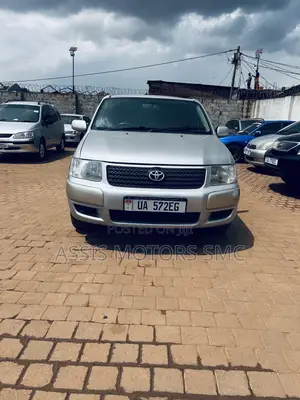 Toyota Succeed 2005 Silver