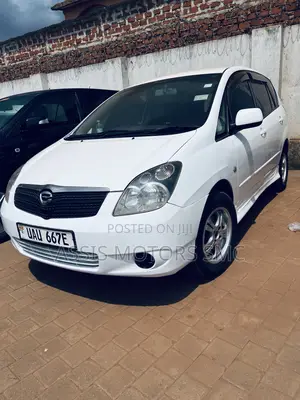 Toyota Corolla Spacio 2004 White
