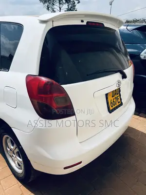 Toyota Corolla Spacio 2004 White