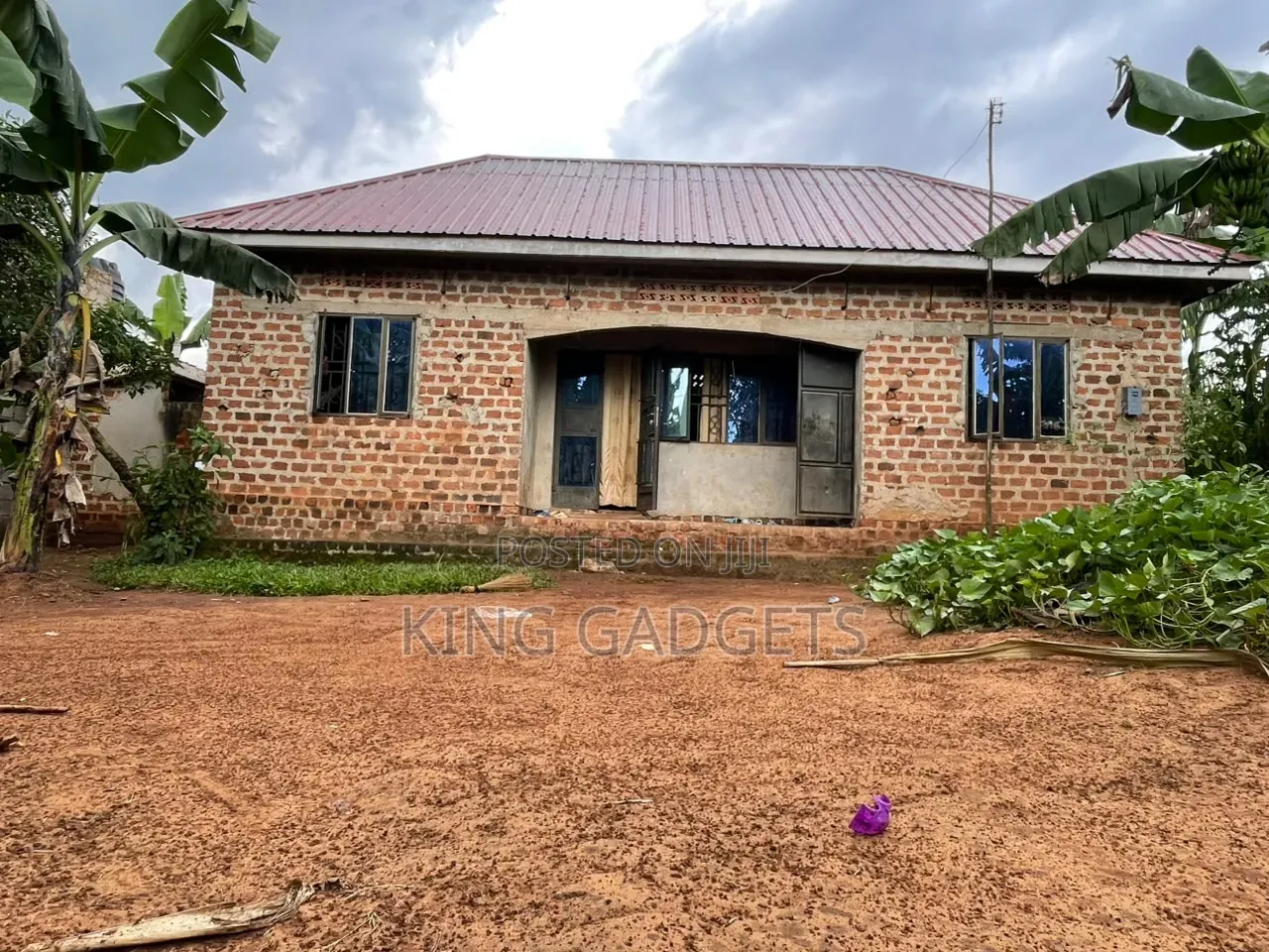 2bdrm House in Sanga, Wakiso / Wakiso for sale