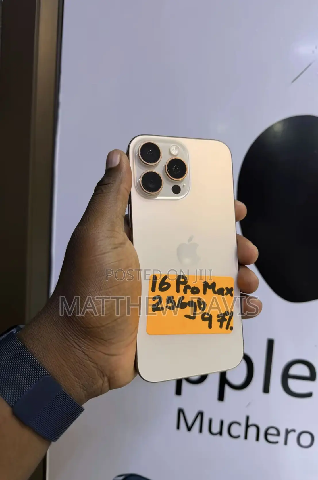 Apple iPhone 16 Pro Max 256 GB Gold