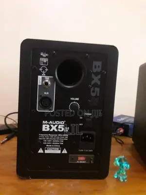 M - Audio Bx5 D2 Studio Monitors
