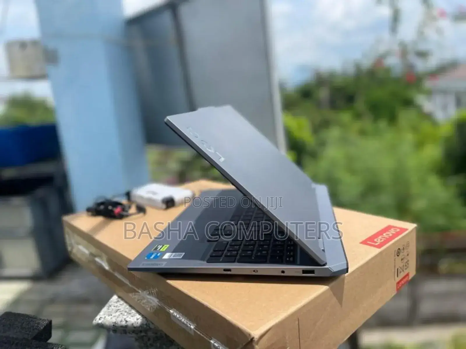 New Laptop Lenovo LOQ 15AHP10 16GB Intel Core i7 SSHD+SSD 1T