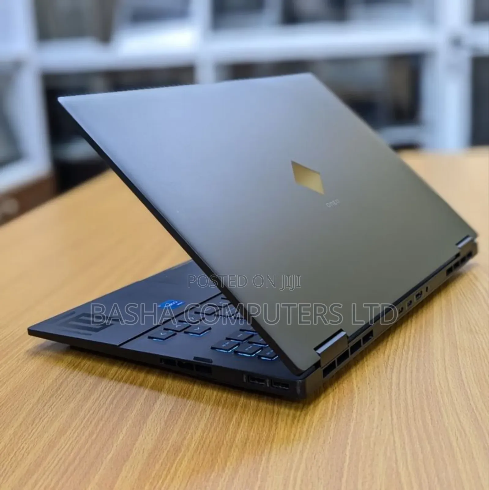 New Laptop HP Omen Max 16 16GB Intel Core i9 SSHD+SSD 512GB