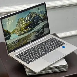 New Laptop HP ProBook 440 G8 8GB Intel Core i5 SSD 256GB
