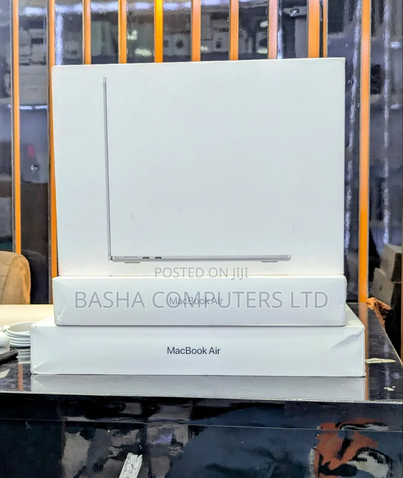 New Laptop Apple MacBook Air 2025 M4