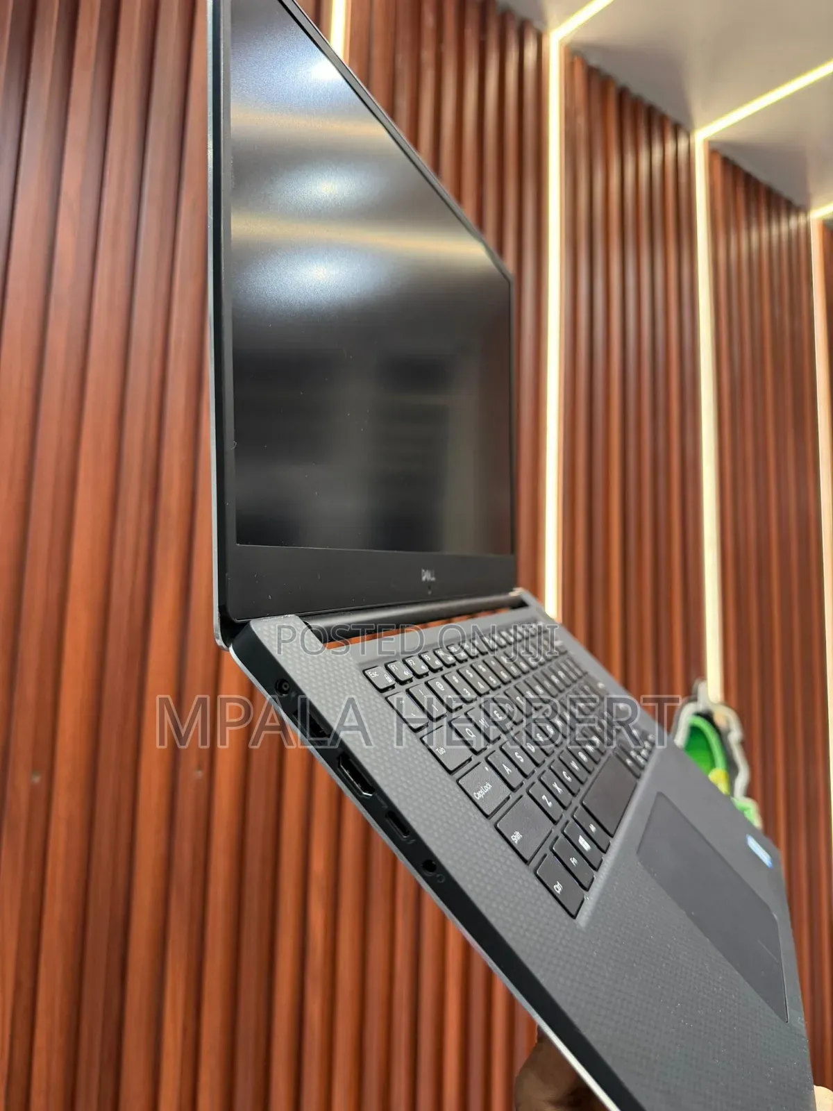 New Laptop Dell Precision 5540 16GB Intel Core i7 SSD 512GB