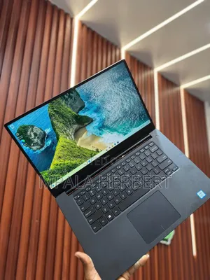 New Laptop Dell Precision 5540 16GB Intel Core i7 SSD 512GB