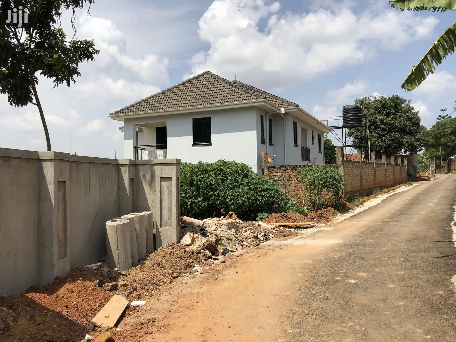 Kisaasi Apartment Building For Sell