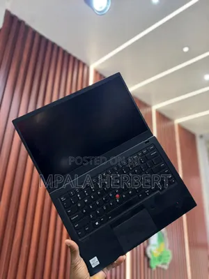 New Laptop Lenovo ThinkPad X1 Carbon 16GB Intel Core i7 SSD 512GB