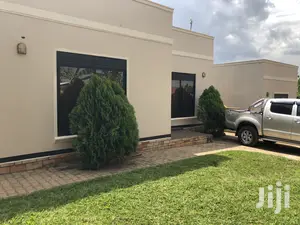 Kira Luxury Villa On Sell