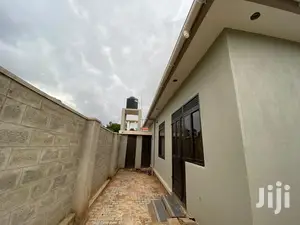 Posh House In Kira For Sell