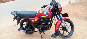 Bajaj Boxer 125 2024 Red