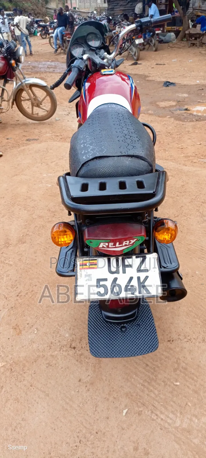 Bajaj Boxer 125 2024 Red