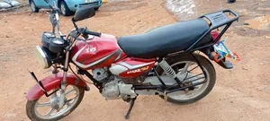 TVS HLX 125 2025 Red