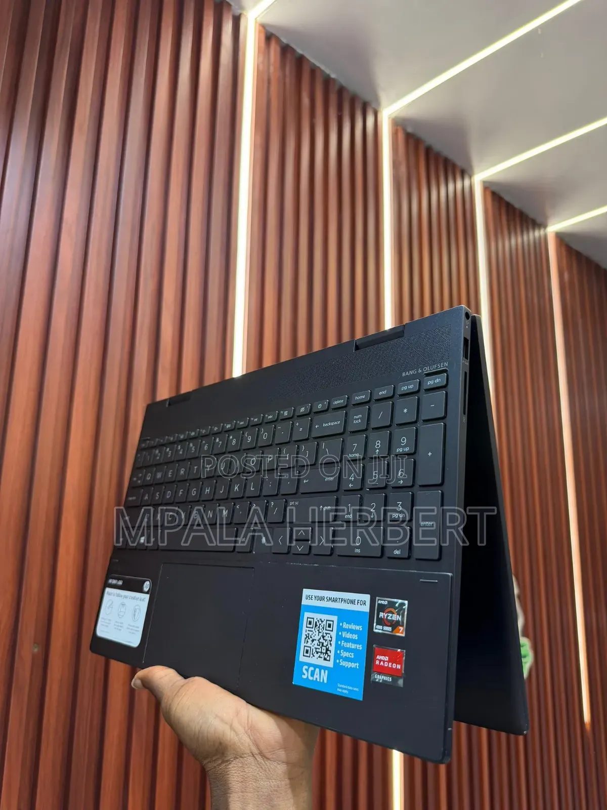 New Laptop HP Spectre X360 15 16GB AMD Ryzen 5 SSD 512GB