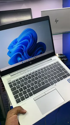 New Laptop HP EliteBook 840 G5 8GB Intel Core i5 SSD 256GB