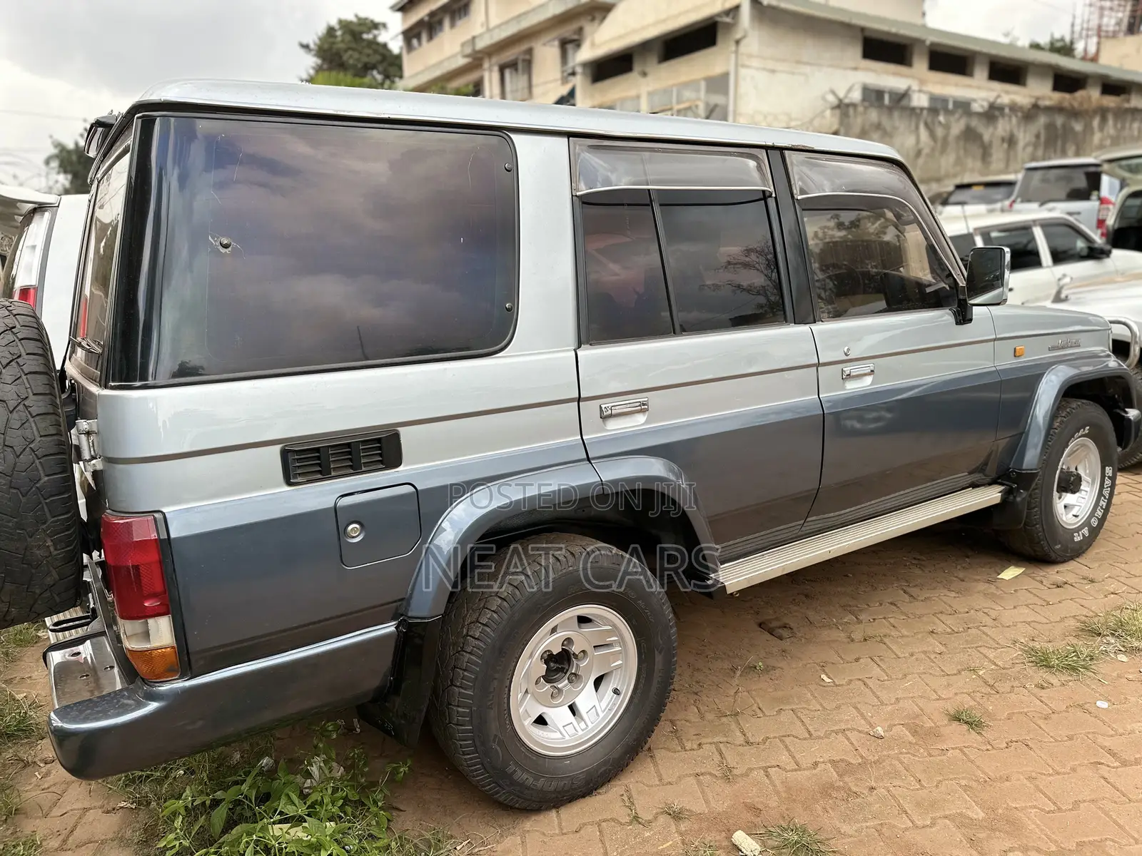 Toyota Land Cruiser Prado 1999 Silver