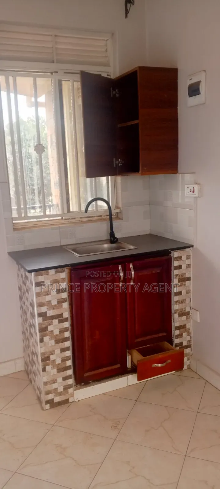 Furnished Studio Apartment in Mulawa, Central Division for rent
