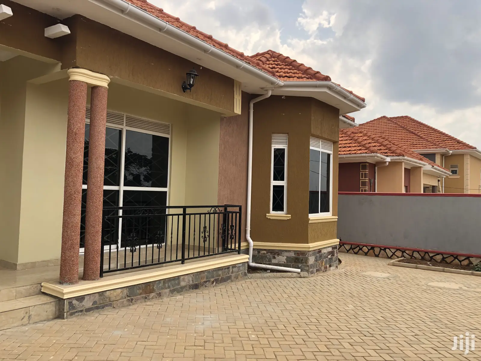 Kira Kito Lovely Home on Sell in Tarmacked Neighborhood