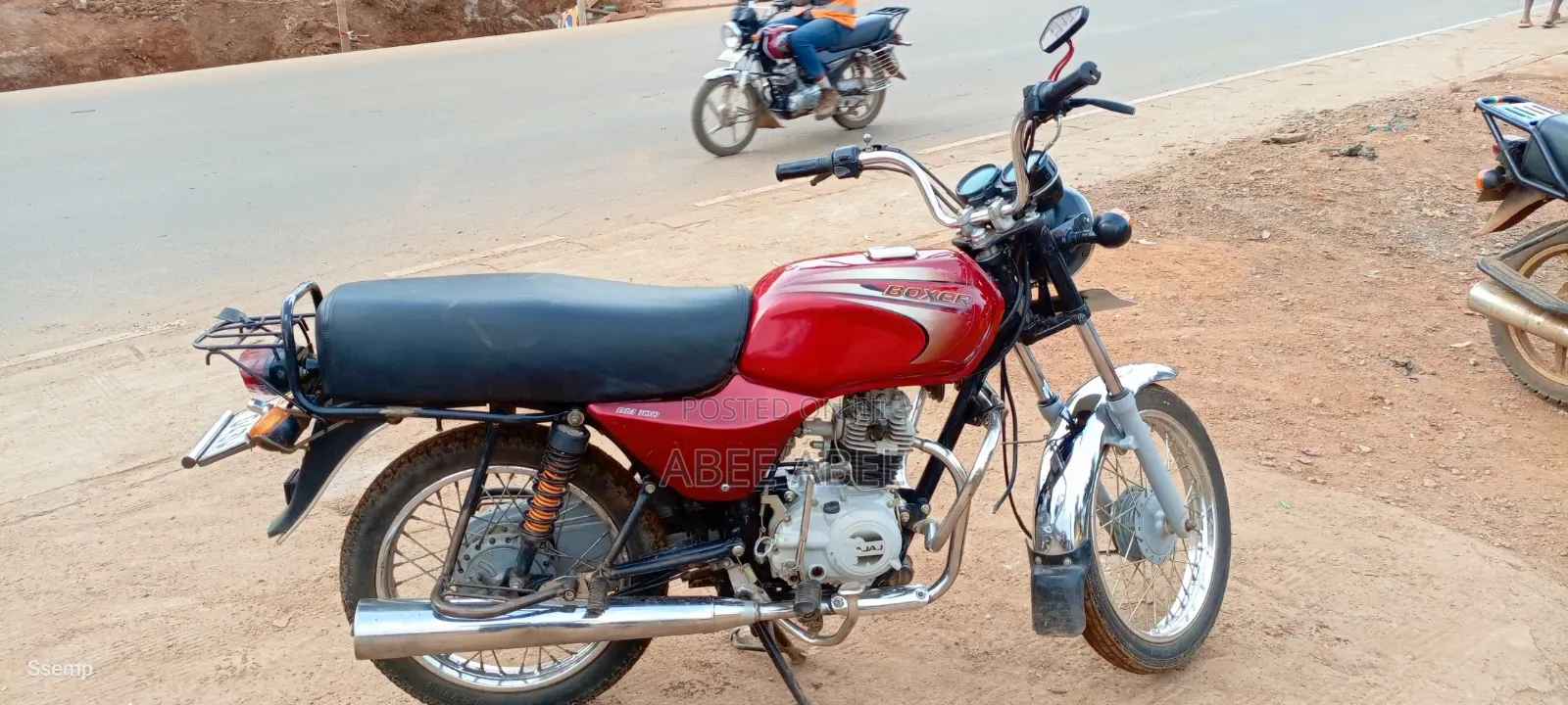 Bajaj Boxer 100 2025 Red