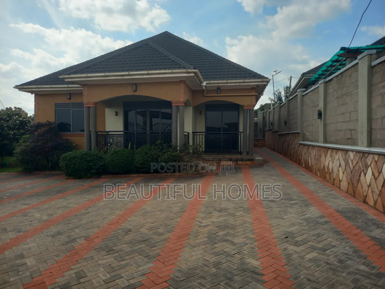Furnished 3bdrm House in Gayaza, Kira for sale