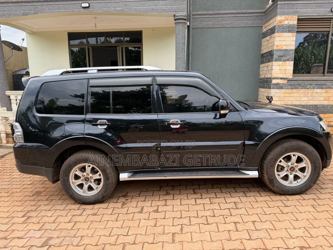 Mitsubishi Pajero 2009 Black