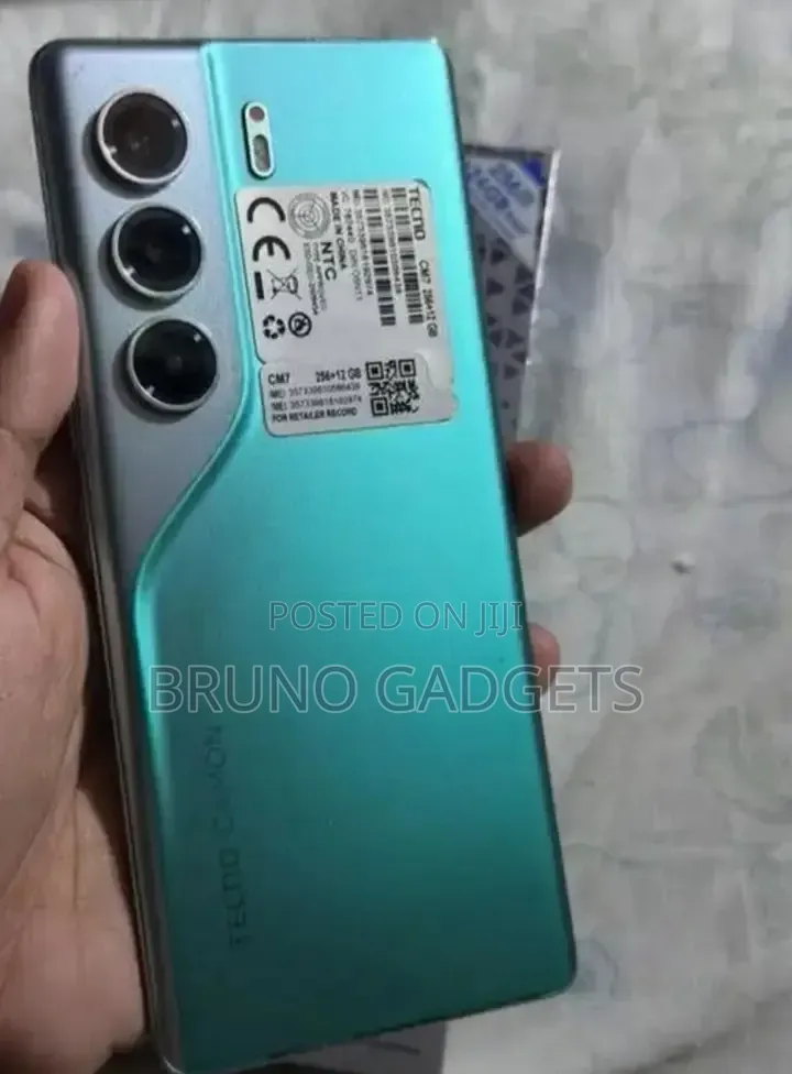 New Tecno Camon 40 Pro 5G 256 GB Green