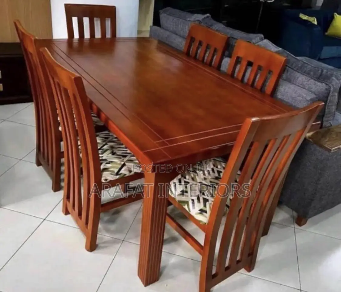 Beautiful Solid Wood Dining Table With 6 Matching Chairs