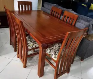 Beautiful Solid Wood Dining Table With 6 Matching Chairs