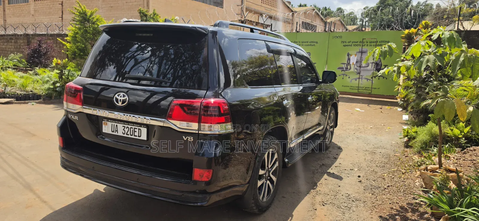 Toyota Land Cruiser 2017 Black