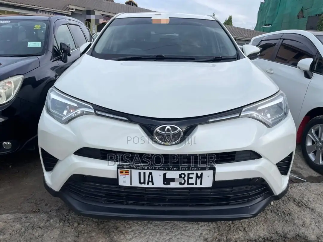 Toyota RAV4 2016 White