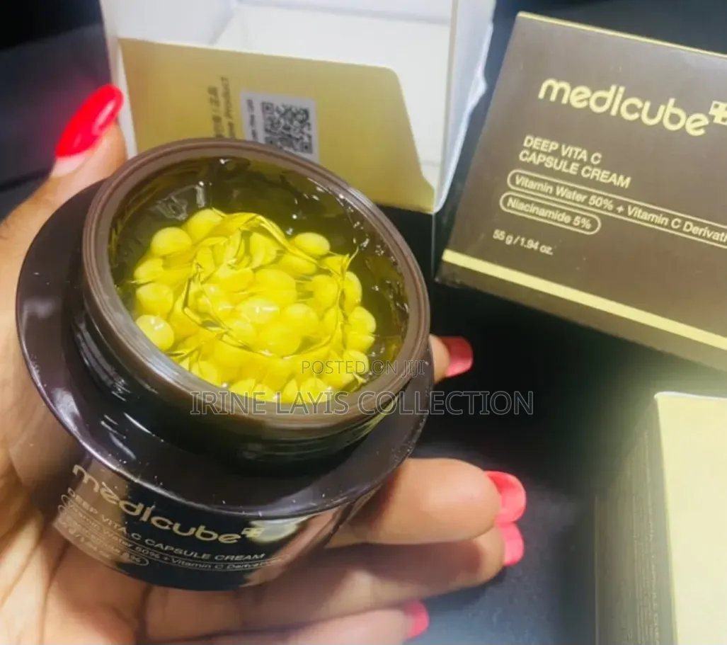 Medicube Deep Vita C Capsule Cream.