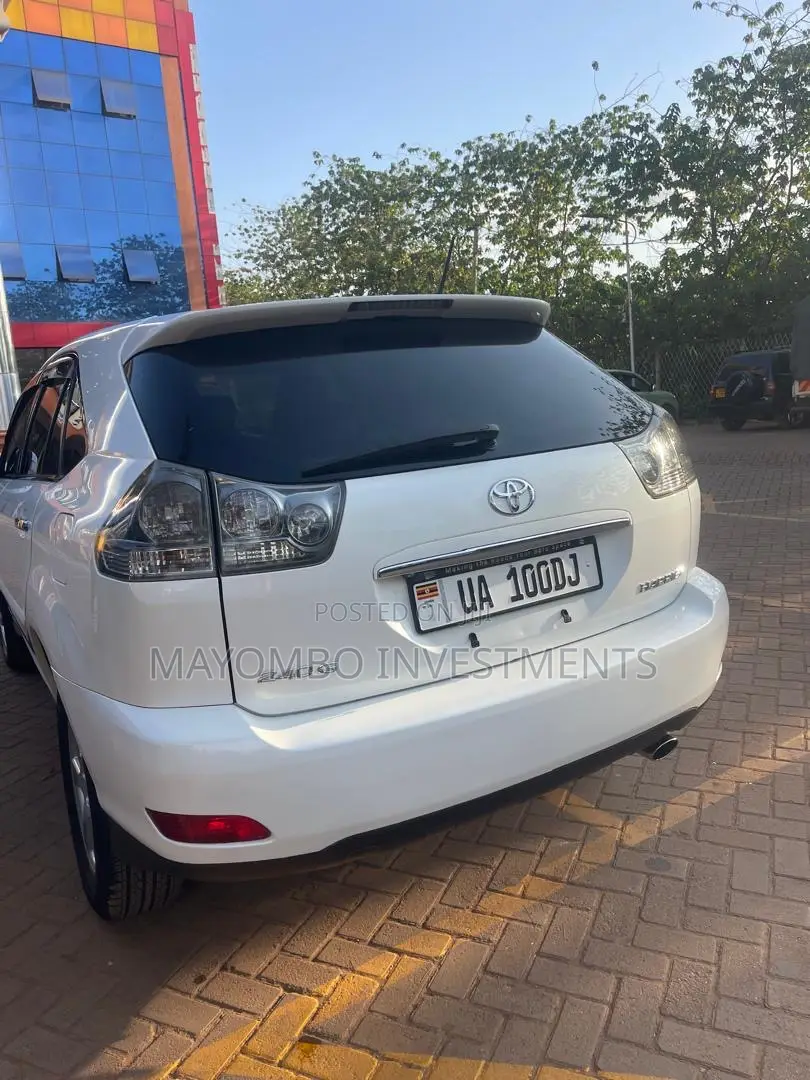 Toyota Harrier 2008 White