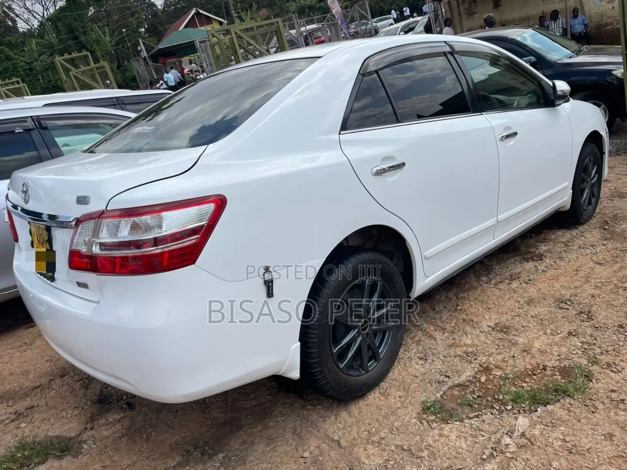 Toyota Premio 1.8 AWD 2014 White