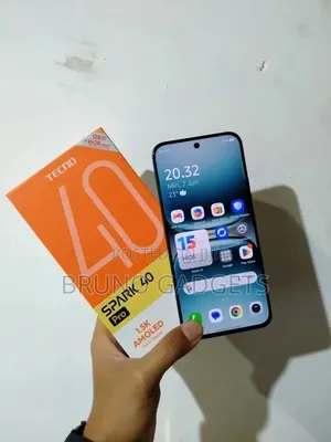 New Tecno Spark 40 Pro 256 GB Black
