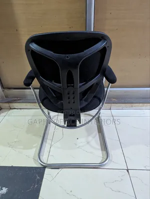 Non- Swivel, Heavy Duty Visitors// Office Chair