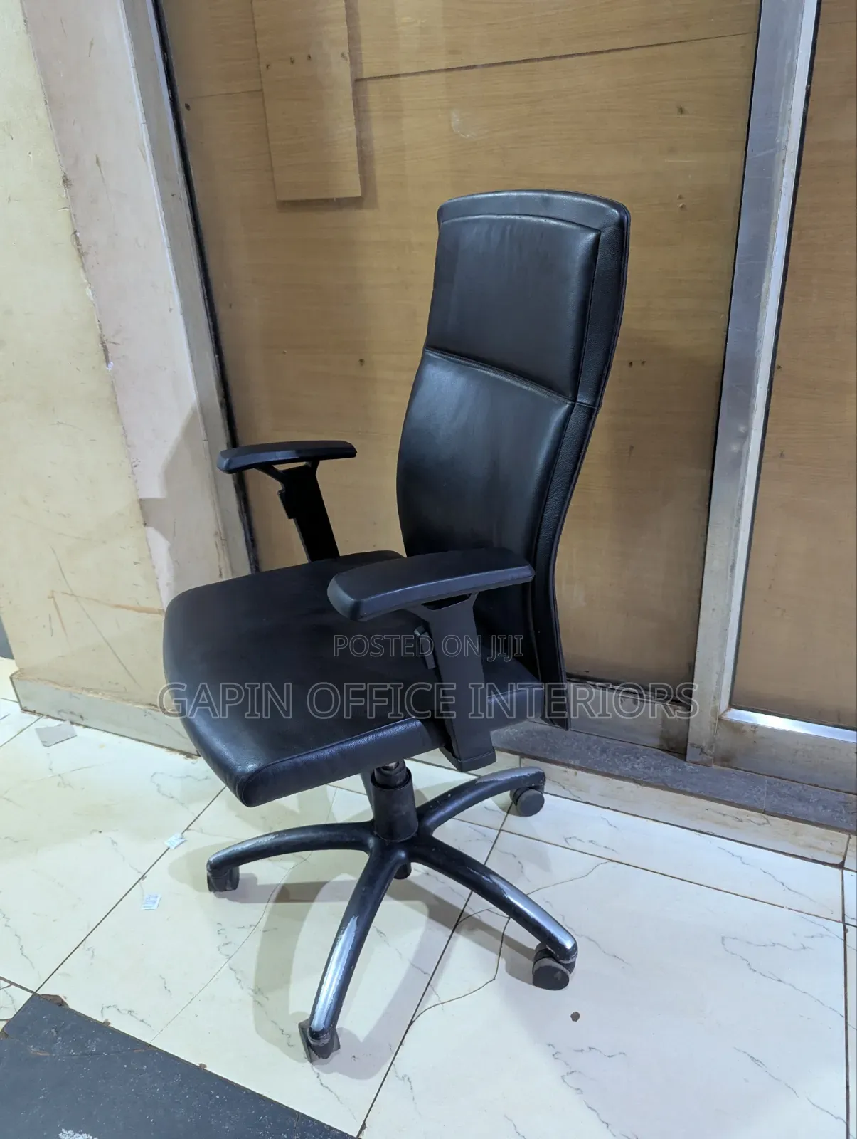 Second Hand Long Back Adjustable Office Chair