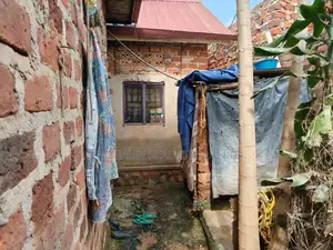 2bdrm House in Division A for sale