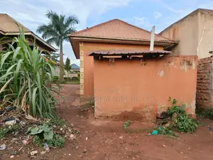 2bdrm House in Division A for sale