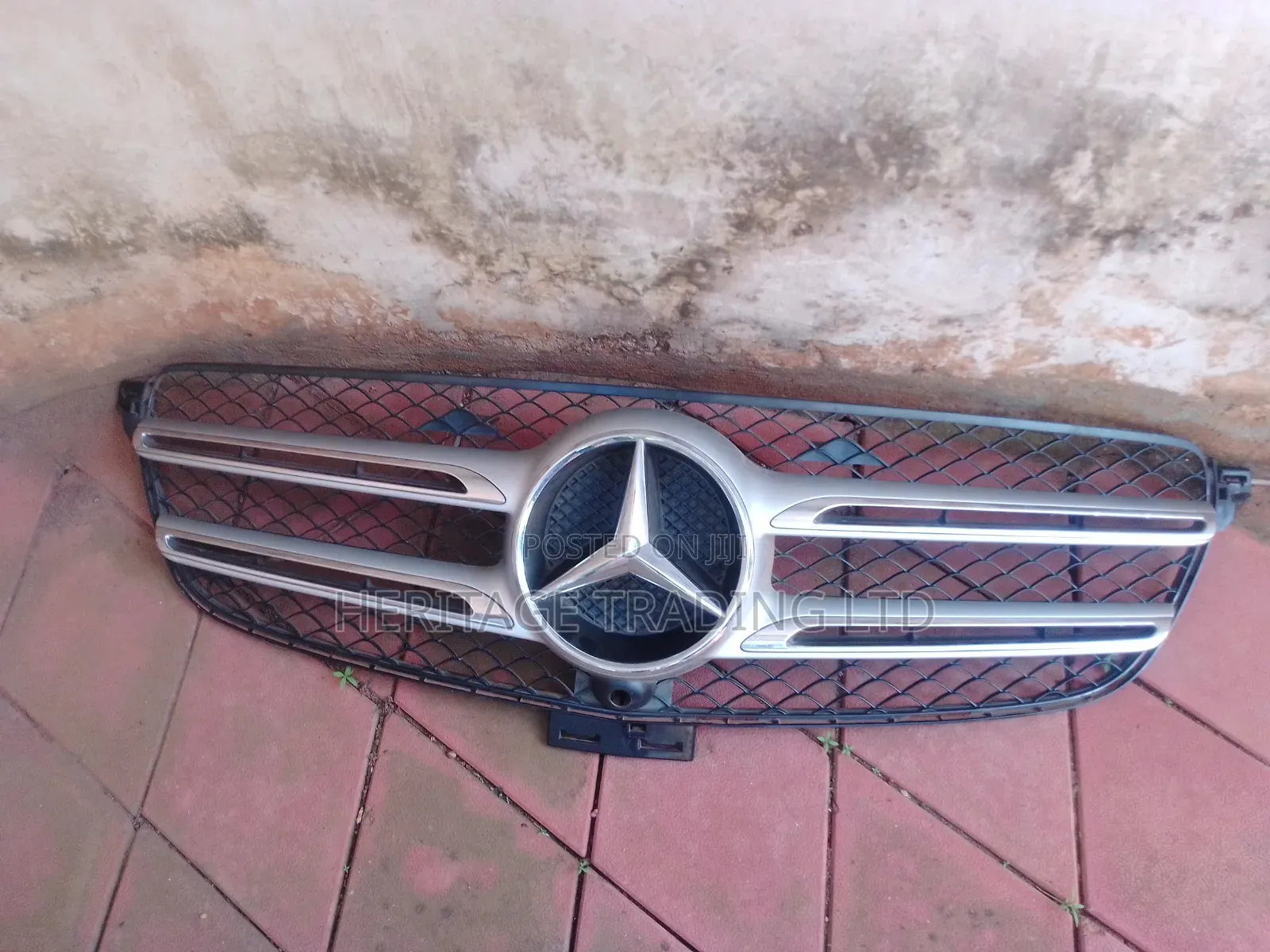 Mercedes W166 Grille