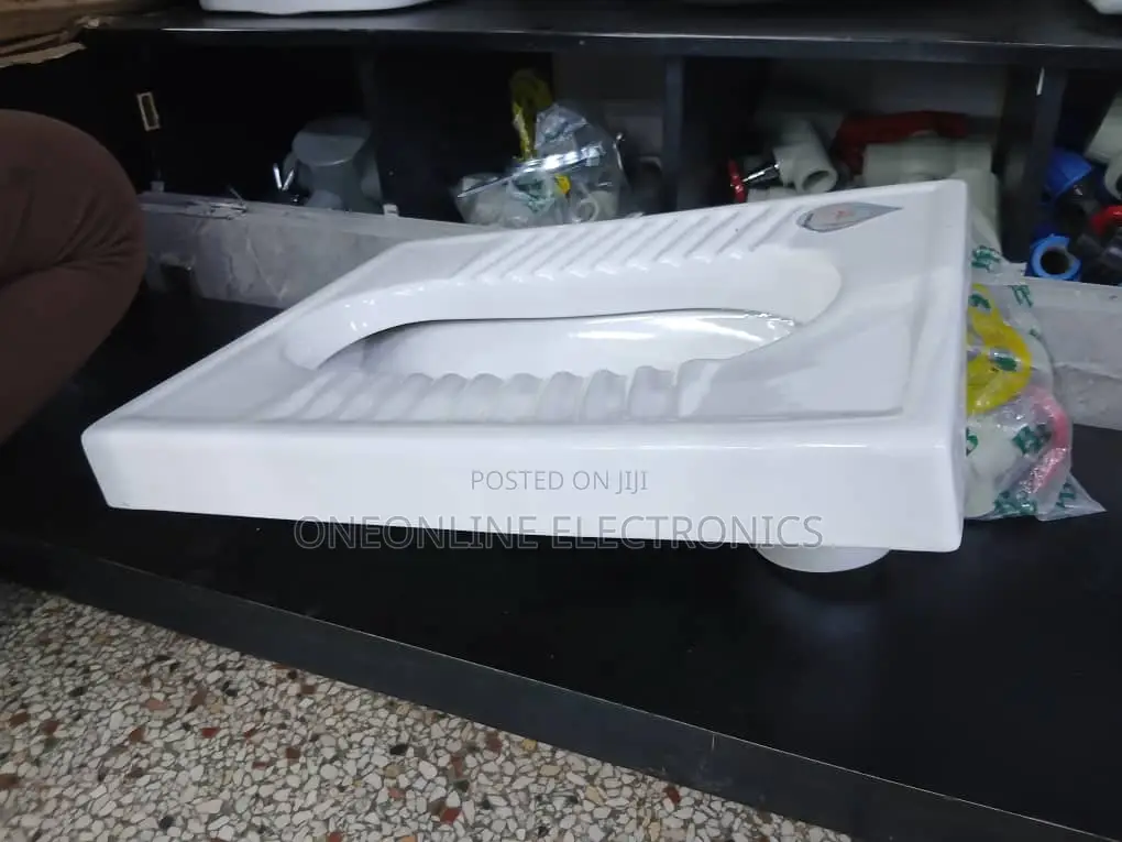 White Ceramic Squatting Pan