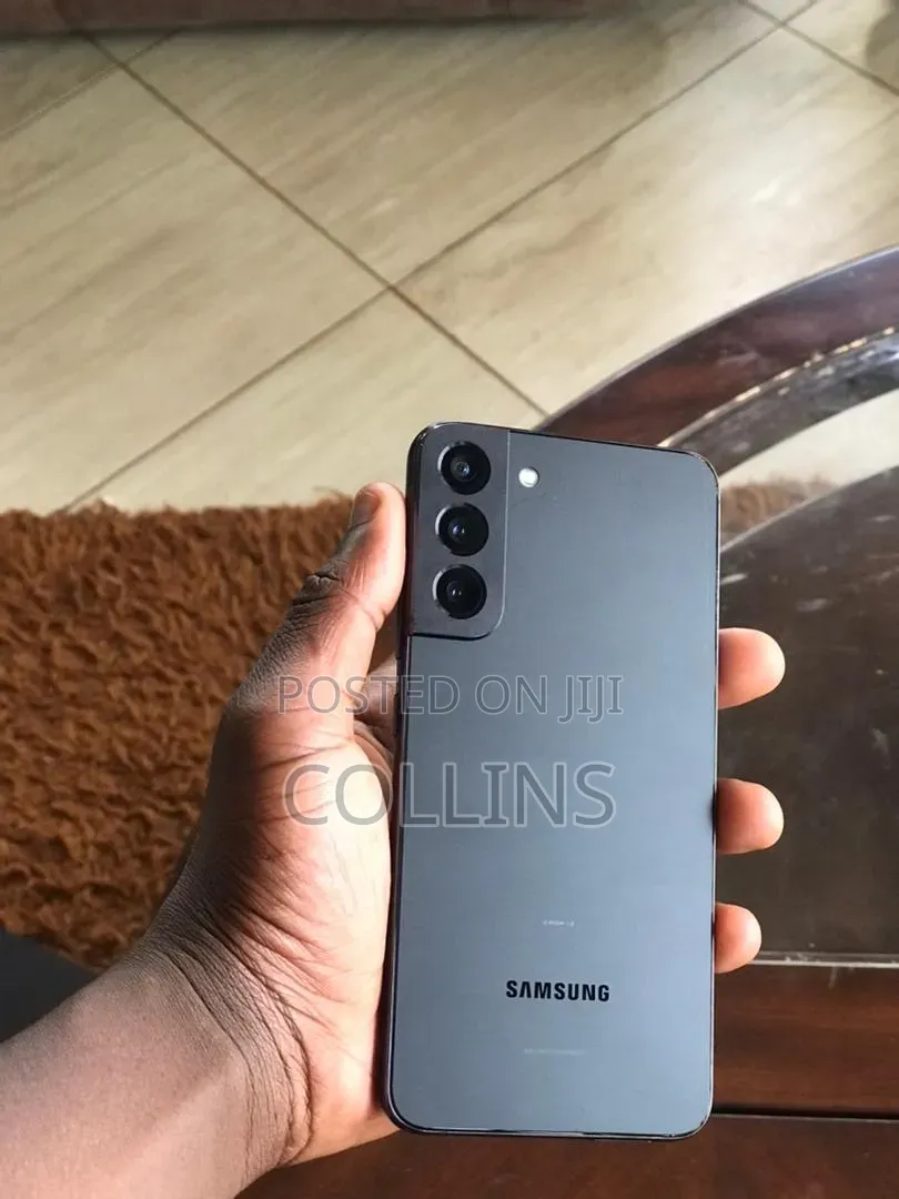 Samsung Galaxy S22+ 5G 128 GB Gray