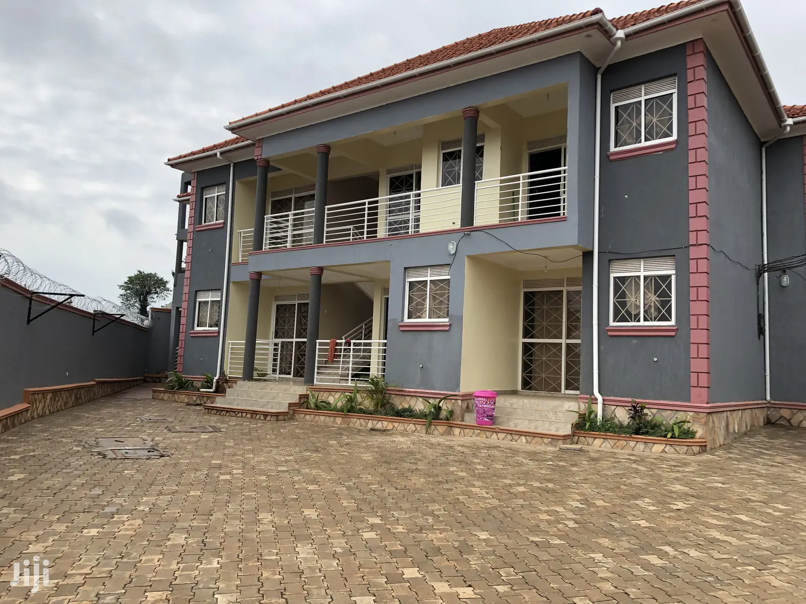 Naalya Apartments On Quick Sell