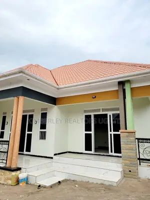 3bdrm House in Division A for sale