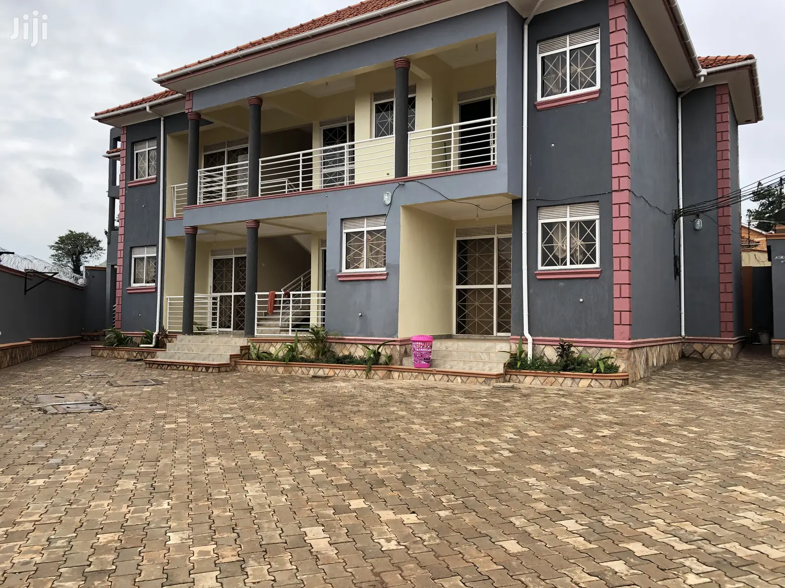 Naalya Apartments On Quick Sell