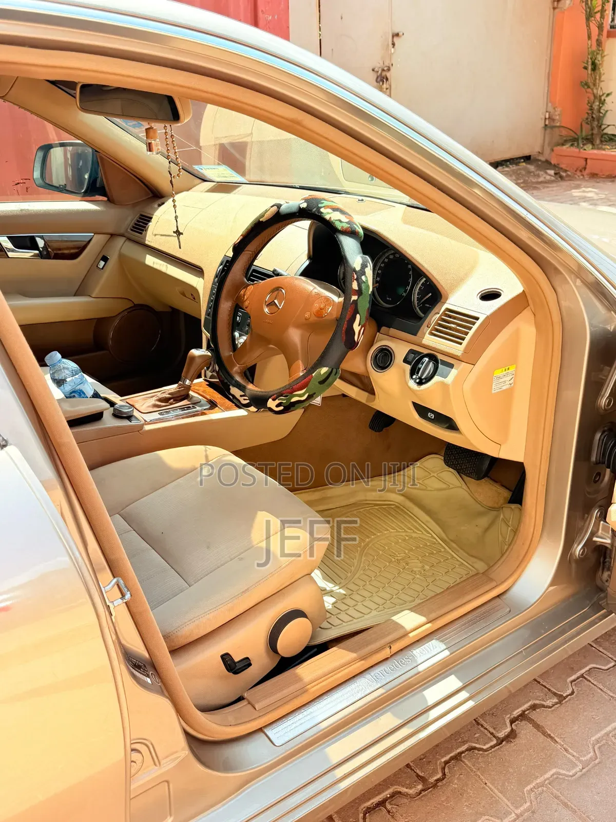 Mercedes-Benz C180 2006 Gold