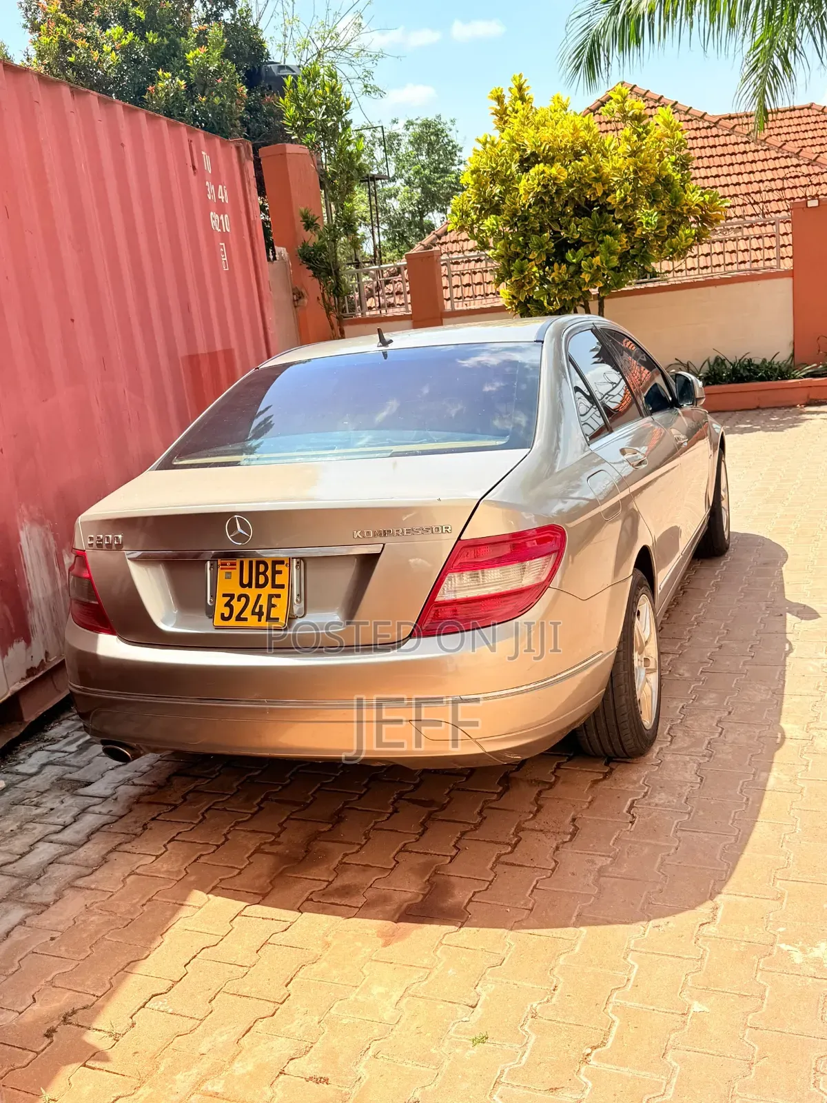 Mercedes-Benz C180 2006 Gold